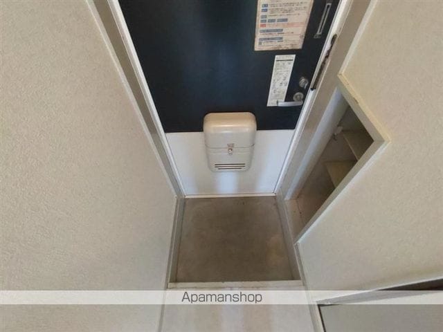 ロイヤルハイツ国見の内装写真