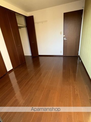 DAIKENN浜寺南町 F棟の内装写真
