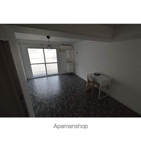 ステータスアパートメント長久手の内装写真