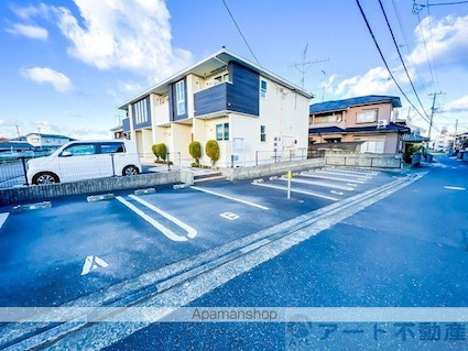 ＨＩＭＡＷＡＲＩ[2LDK/57.21m2]の駐車場3