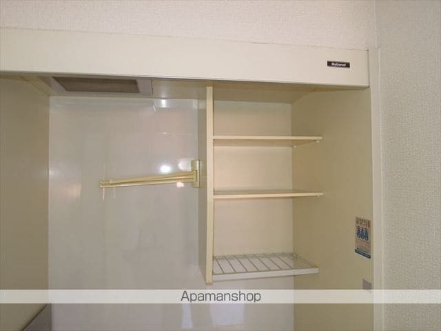シャルマンフジ岸和田弐番館の内装写真