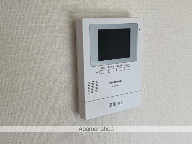 オーラリーの内装写真