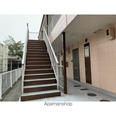 SURPLUS ONE後藤の玄関写真