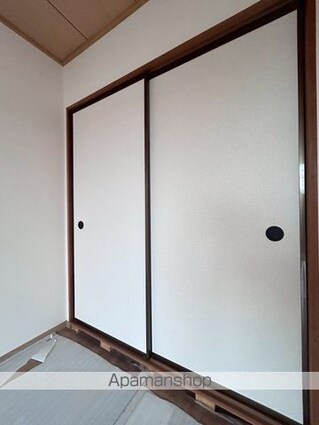 ウエストヒルズ・ショウ　ＡＢ　Ｂ[2K/39.23m2]の収納