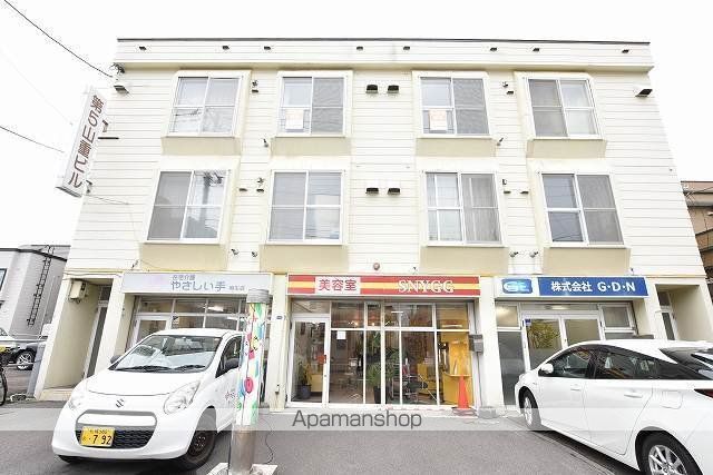 第5山重ビルの外観写真