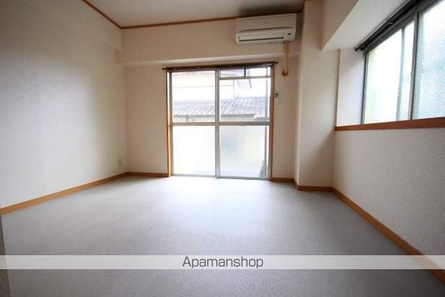 第7年見マンションの内装写真
