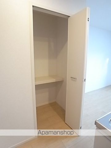 ハーモニー Mの内装写真