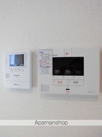 サイド ツーの内装写真