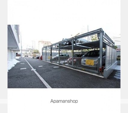グランハイツ高田馬場[1K/30.26m2]の駐車場