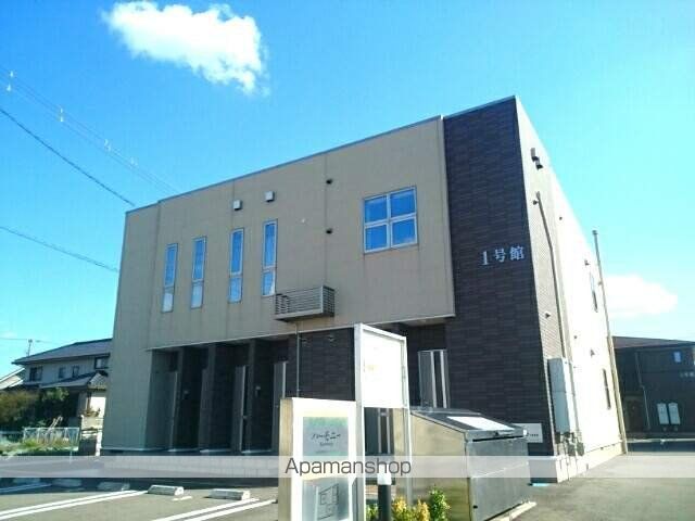 ハーモニー1号館の玄関写真