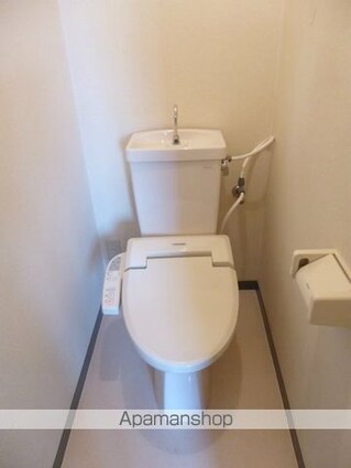 ベルヴィル成島[3DK/64.59m2]のトイレ