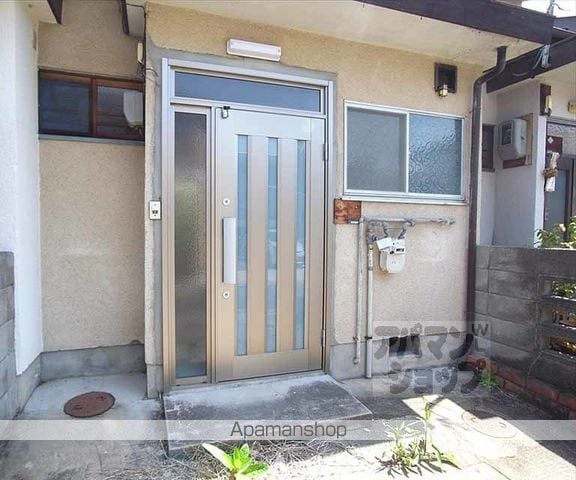叡山電鉄 修学院駅 徒歩5分 1階建 築60年の玄関写真