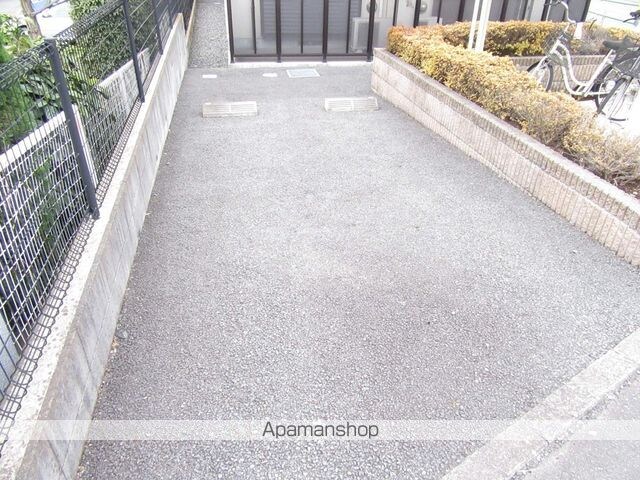 東京都昭島市緑町５丁目[1R/25.72m2]の駐車場