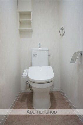 愛知県名古屋市中区栄１丁目[2LDK/65.58m2]のトイレ