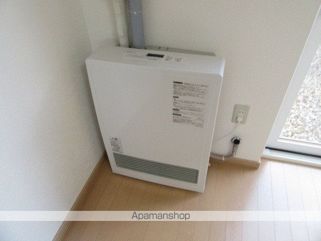 QUATRECOULEURSの内装写真