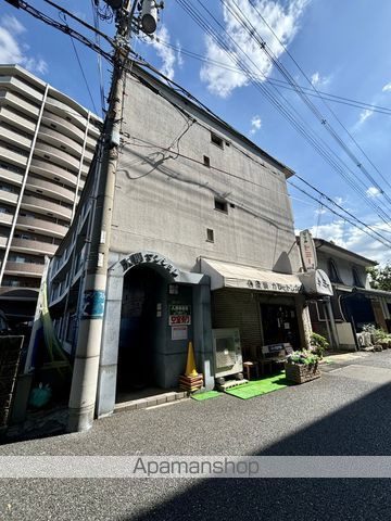 大朋マンションの外観写真