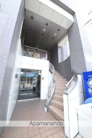 グレースヒルズの玄関写真