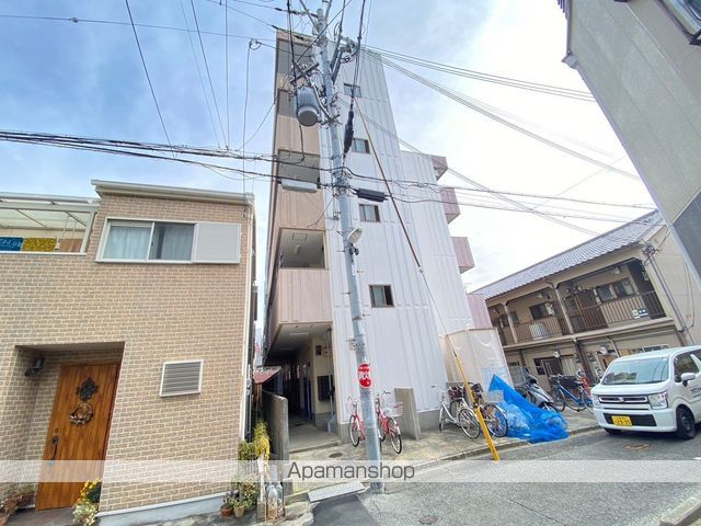 Hale Kadomaの外観写真
