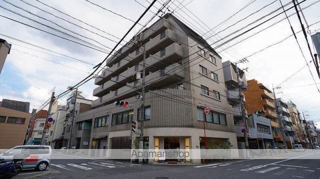 房尾本店三篠ビルの外観写真