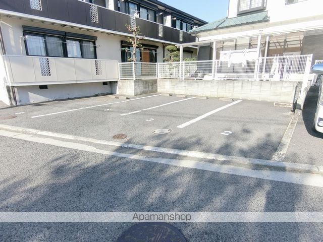 ハイツプラムナインの外観写真