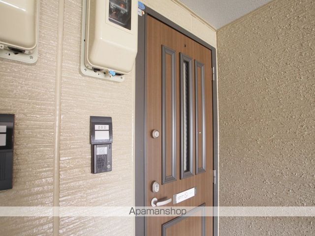 セピアコートの玄関写真