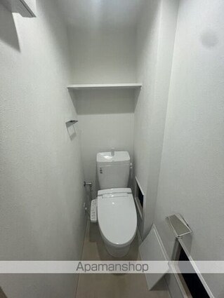 滋賀県大津市京町１丁目[1K/22.8m2]のトイレ