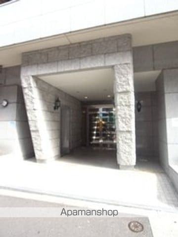 パレステュディオ渋谷WESTの玄関写真