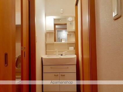 イーストラビリンス[1LDK/46.49m2]の洗面所