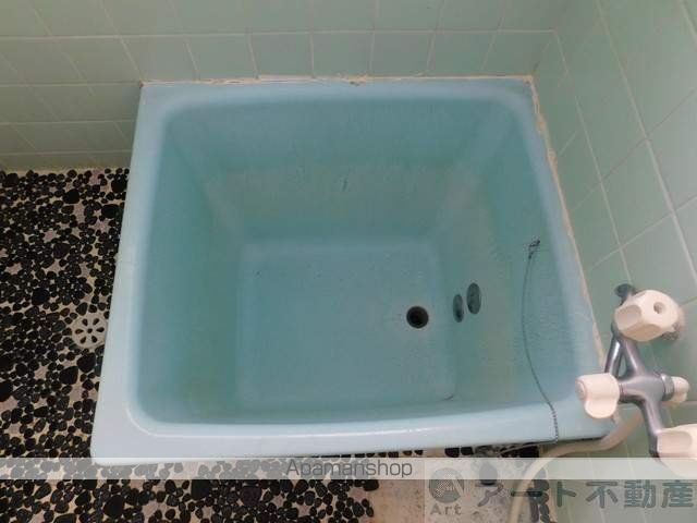 余戸中6丁目貸家の内装写真