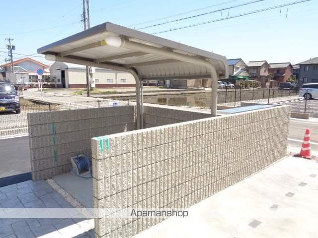 カーサ和泉 Aの外観写真