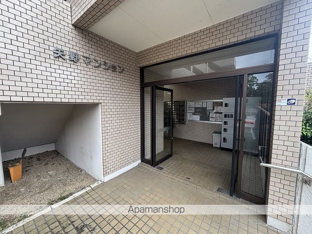 矢野マンションの玄関写真