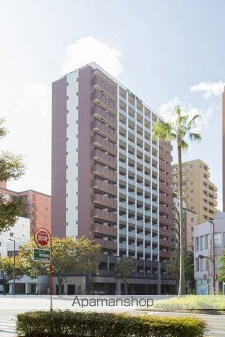 エンクレスト大博通りAPEXの玄関写真