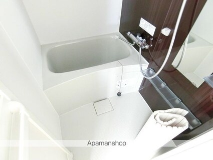 東京都小金井市本町５丁目[1K/23.39m2]のバス