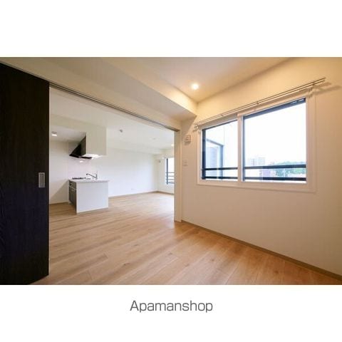 カレラ学園前の内装写真