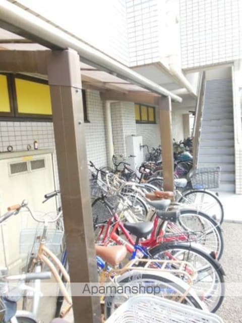 東京都三鷹市新川２丁目[2DK/45.36m2]の共用部1