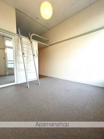 レオパレスロフォスの内装写真
