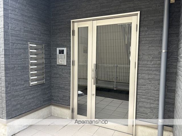 JEWELの玄関写真