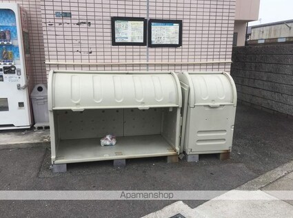 ユウパレス泉佐野中町[1R/26.4m2]の共用部2