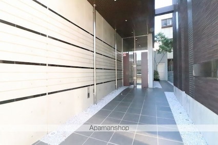 東京都立川市高松町３丁目[1LDK/40.33m2]のエントランス1