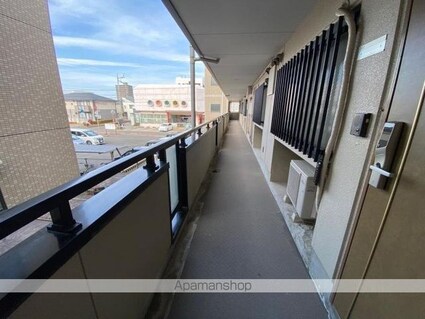 Ｇｒａｎｄ　Ｌａｔｏｕｒ[1LDK/54.45m2]の共用部3