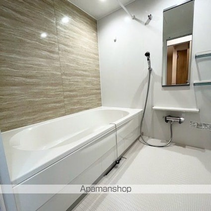 ガーデン・アイリス[1LDK/50.03m2]のバス