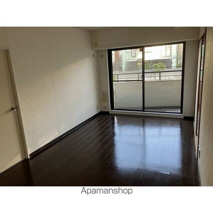パレ二子玉川[3LDK/66.56m2]のリビング・居間