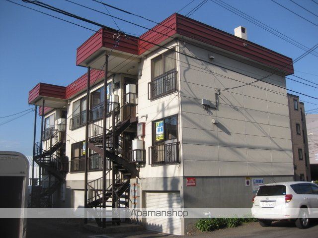 コーポカツの玄関写真