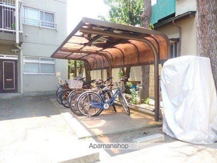 長野県長野市大字中御所岡田町[2LDK/63.18m2]の共用部1