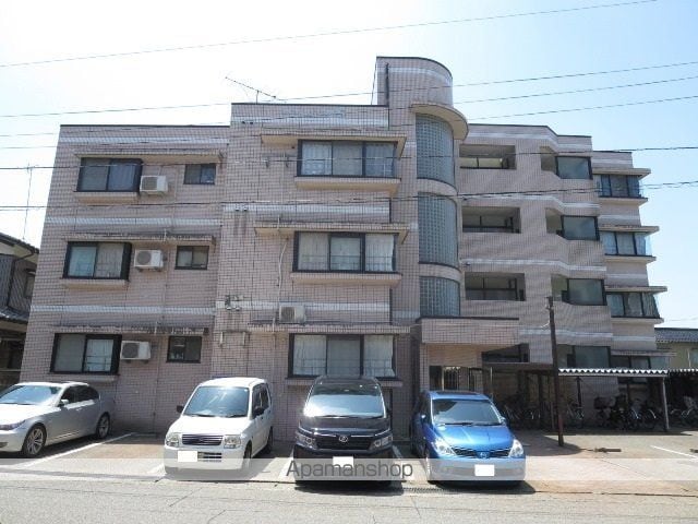 グローバル泉野の外観写真