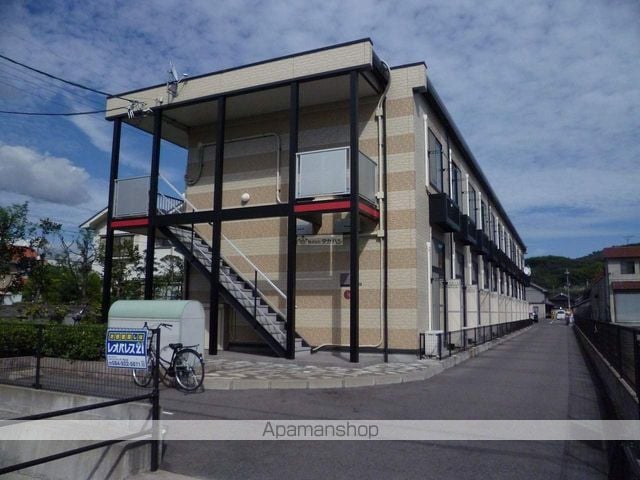 レオパレスUP TOWNの外観写真