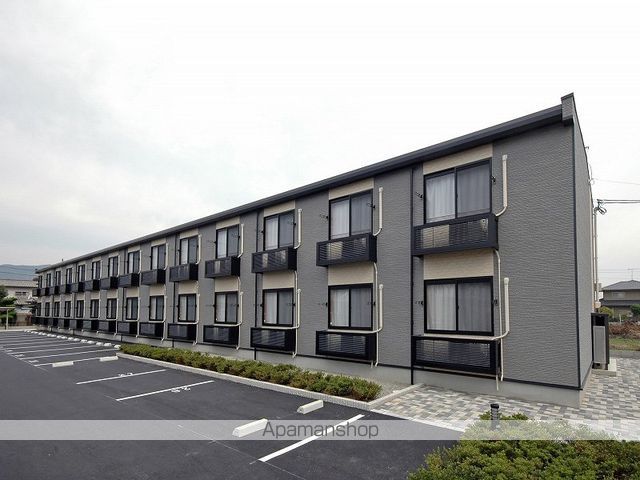レオパレスLOVELYせとの外観写真