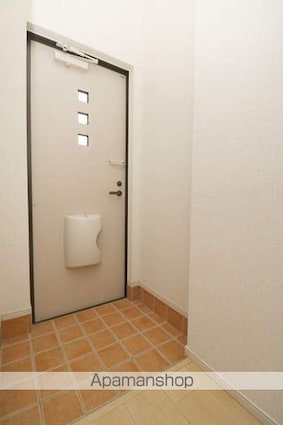 ルクティア[1LDK/37.76m2]の玄関