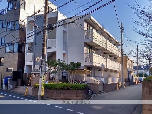 レオパレスフィオーレ石神井台の外観写真