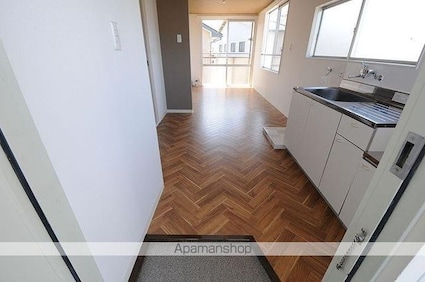 原コーポ下金子[1LDK/42.5m2]の玄関